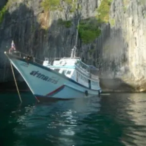 Hotel Maya Bay Sleepaboard, Phi Phi Don